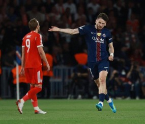 巴黎击败拜仁后，没想到球迷这样评价诺伊尔，坦言他经常出意外