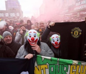 “英国已被移民殖民了”，曼联老板激怒斯塔默