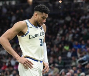 雄鹿为何不交易字母哥？三大难处导致开不了口